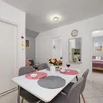 شقة Gemuetliche 5 By Interhome Štinjan