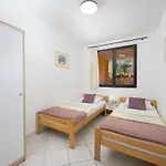 شقة Gemuetliche 5 By Interhome