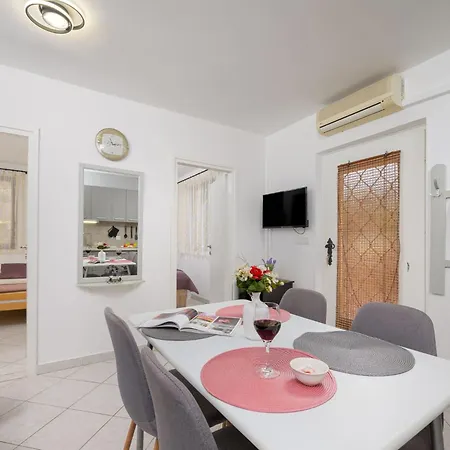 דירה Gemuetliche 5 By Interhome