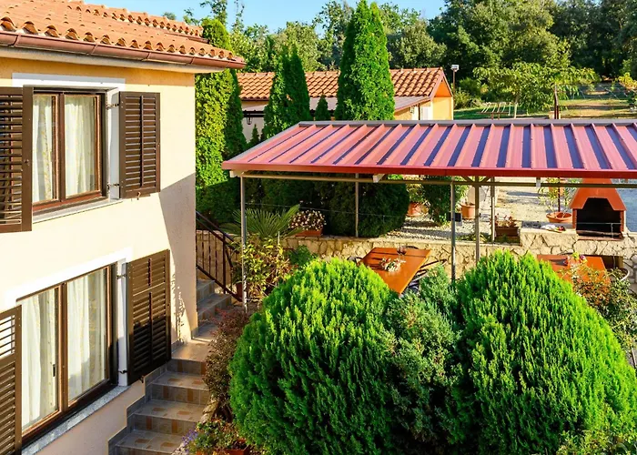 Gemuetliche 5 By Interhome Štinjan