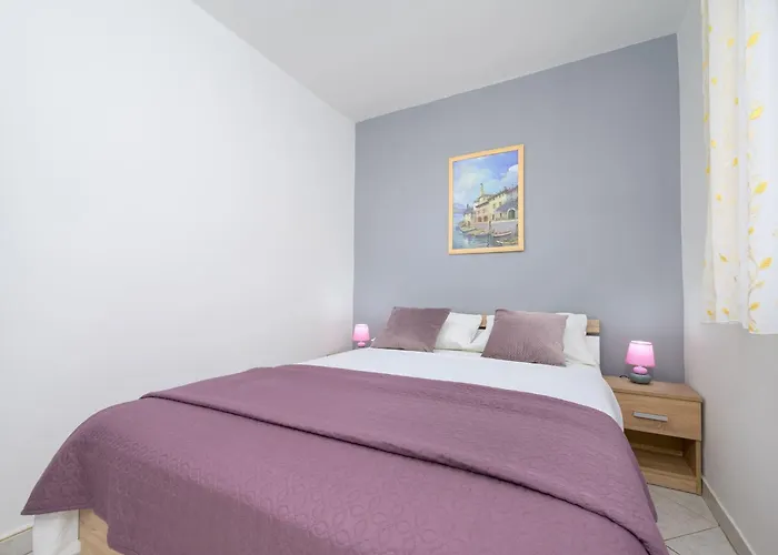 아파트 Gemuetliche 5 By Interhome 스틴잔