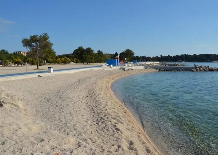 Gemuetliche 5 By Interhome