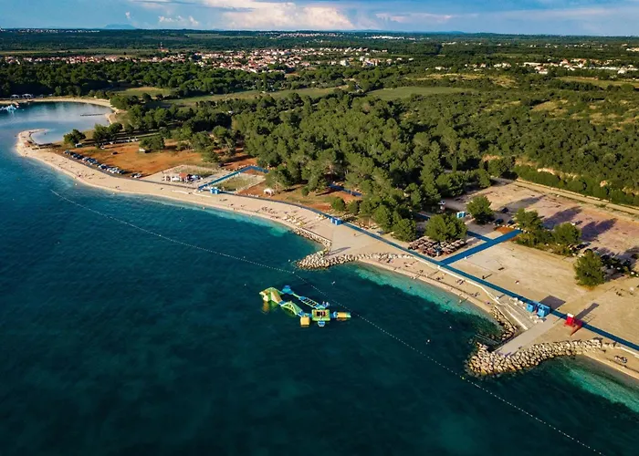 아파트 Gemuetliche 5 By Interhome *